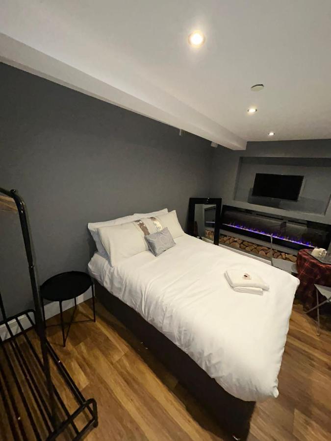 Апартаменти Cosy Double Bed With Fire Place Единбург Екстер'єр фото